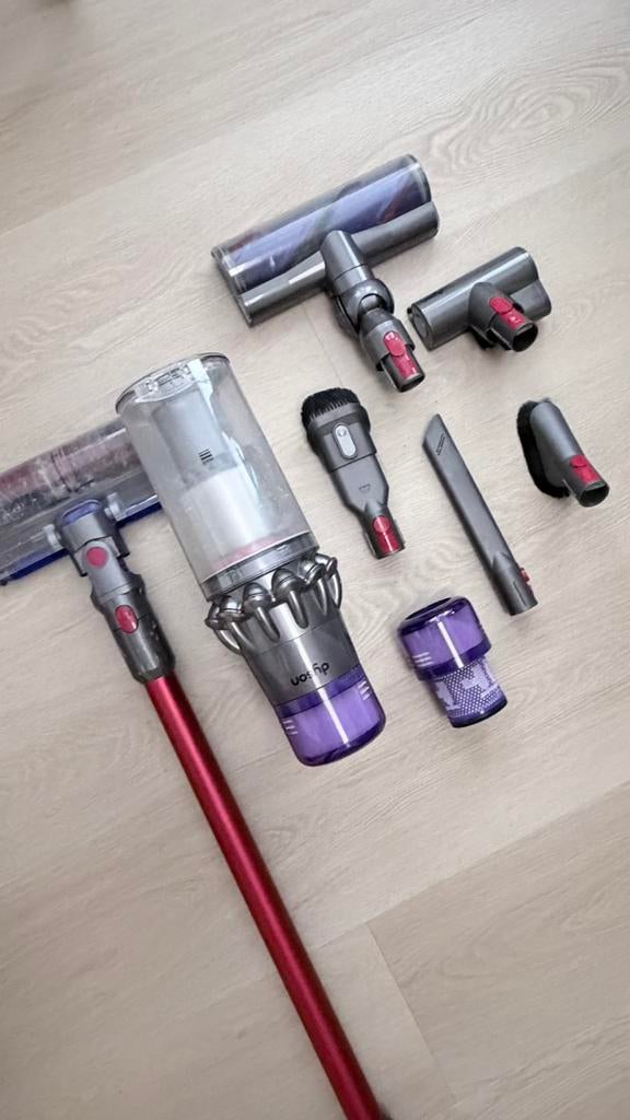 Dyson v11 - compleet - defect, Witgoed en Apparatuur, Stofzuigers, Ophalen, Niet werkend, Reservoir