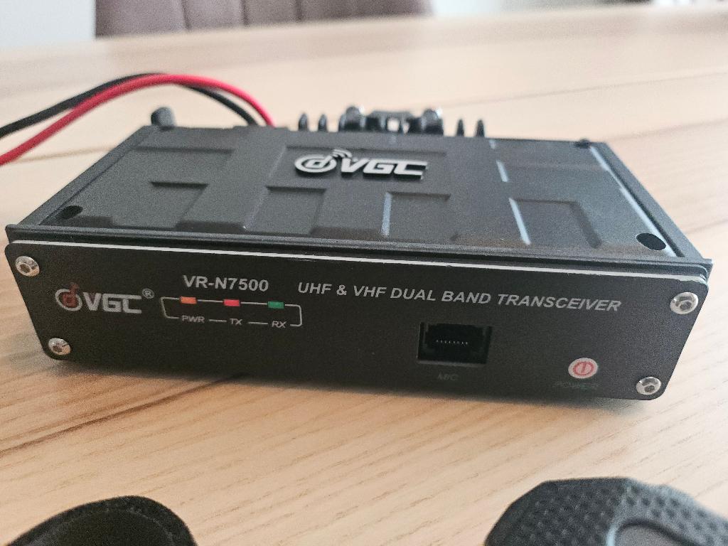 VR-N7500 transceiver met APRS, Telecommunicatie, Ophalen of Verzenden, Zo goed als nieuw, Zender en Ontvanger