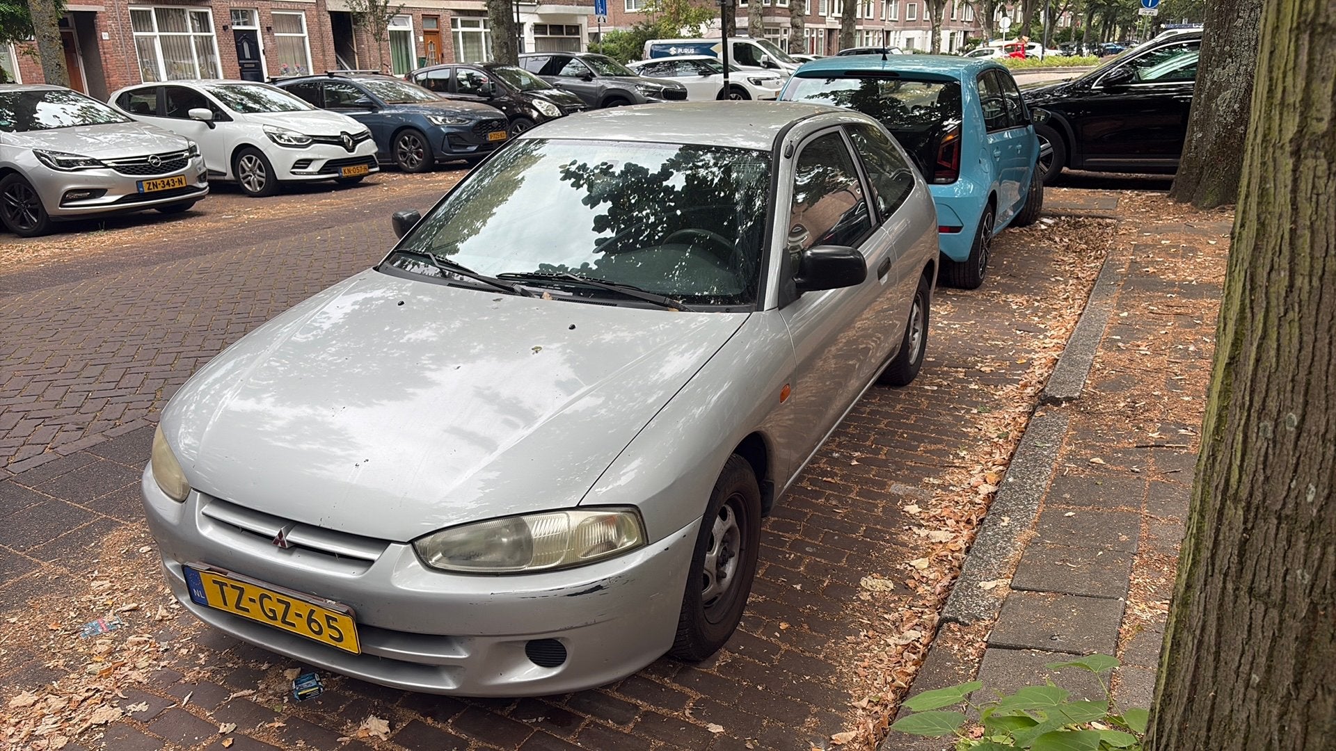 Mitsubishi Colt 1.3 GLI 1998 Grijs, Auto's, Voorwielaandrijving, 1299 cc, 74 pk, 31 €/maand