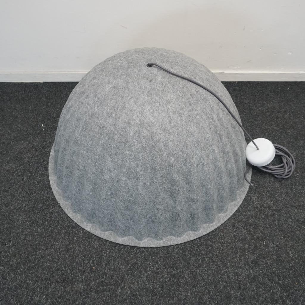 Muuto Under the Bell Design Lampen | Hanglampen | Grijs, Kunststof, Gebruikt, -, -