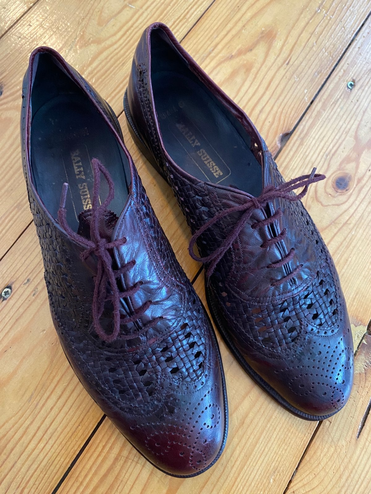 BALLY SUISSE GEVLOCHTEN ZOMER BROGUES 10,5 E/45, Overige kleuren, Ophalen of Verzenden, Gedragen, Veterschoenen