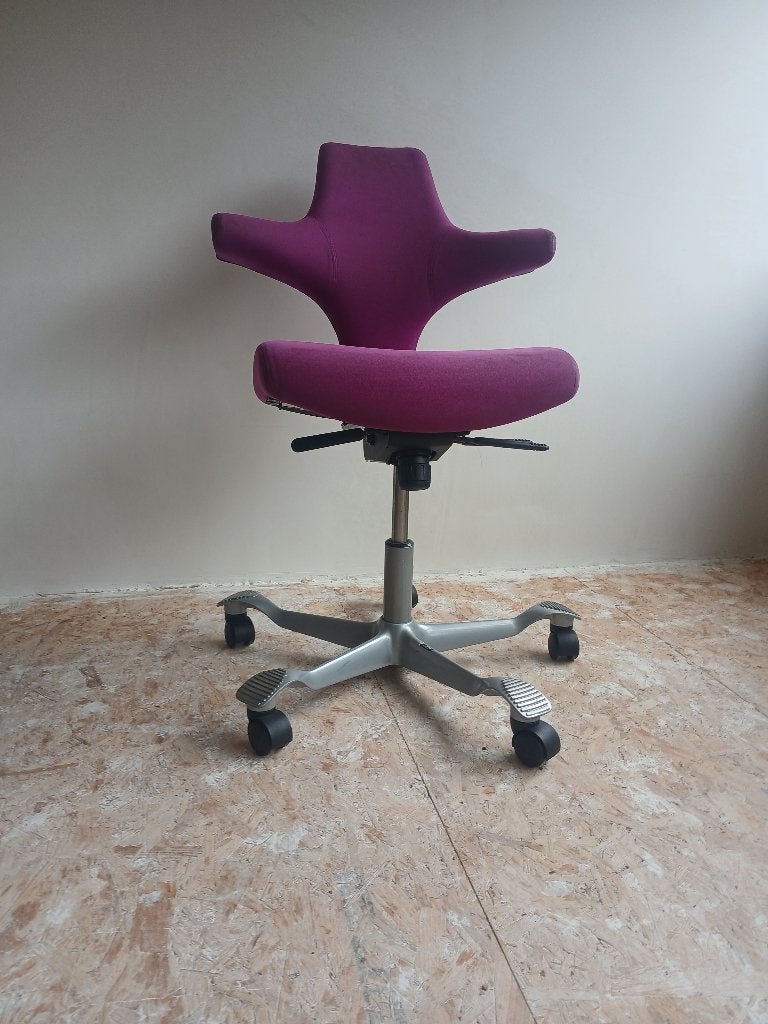 Hag Capisco bureaustoel, Huis en Inrichting, Bureaustoelen, Ophalen, Gebruikt, Paars, Bureaustoel