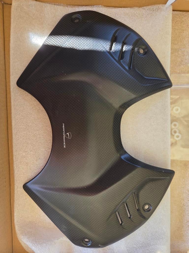 Ducati streetfighter performance Carbon tank cover, Ophalen of Verzenden