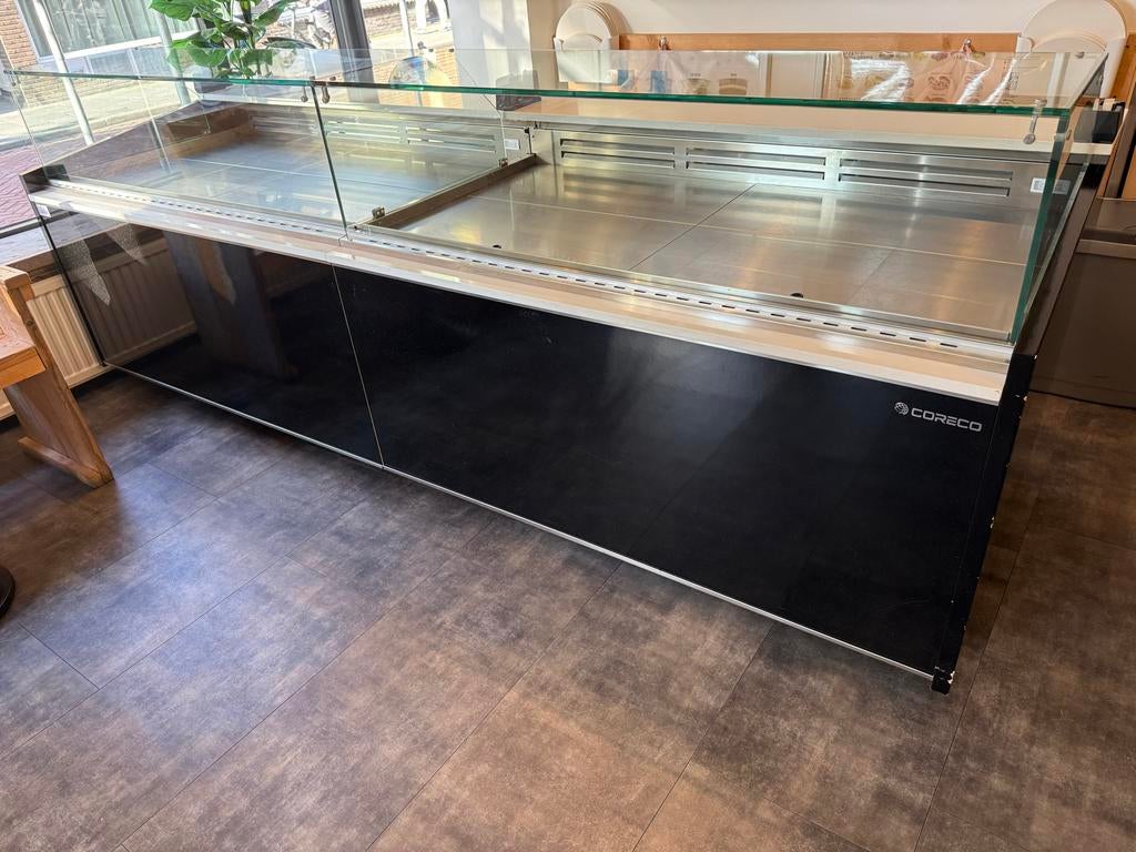 Vitrine 2022 - 2 delen, lichte schade, mini krassen, Witgoed en Apparatuur, 60 cm of meer, Ophalen, 85 tot 120 cm, Zonder vriesvak
