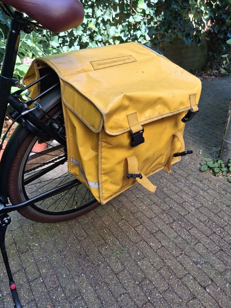 fietstas, Ophalen, Gebruikt