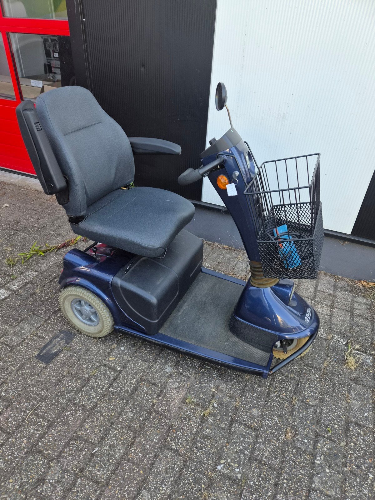 Sterling Scootmobiel, Ophalen