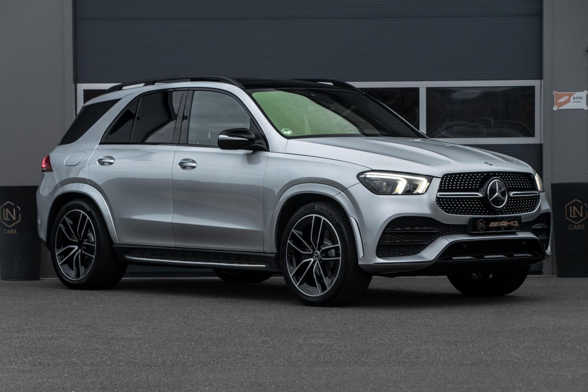 Mercedes GLE-klasse 450 4MATIC AMG | PANO | DAB | HUD |22'', Auto's, Automaat, Dealer onderhouden, Gebruikt, GLE