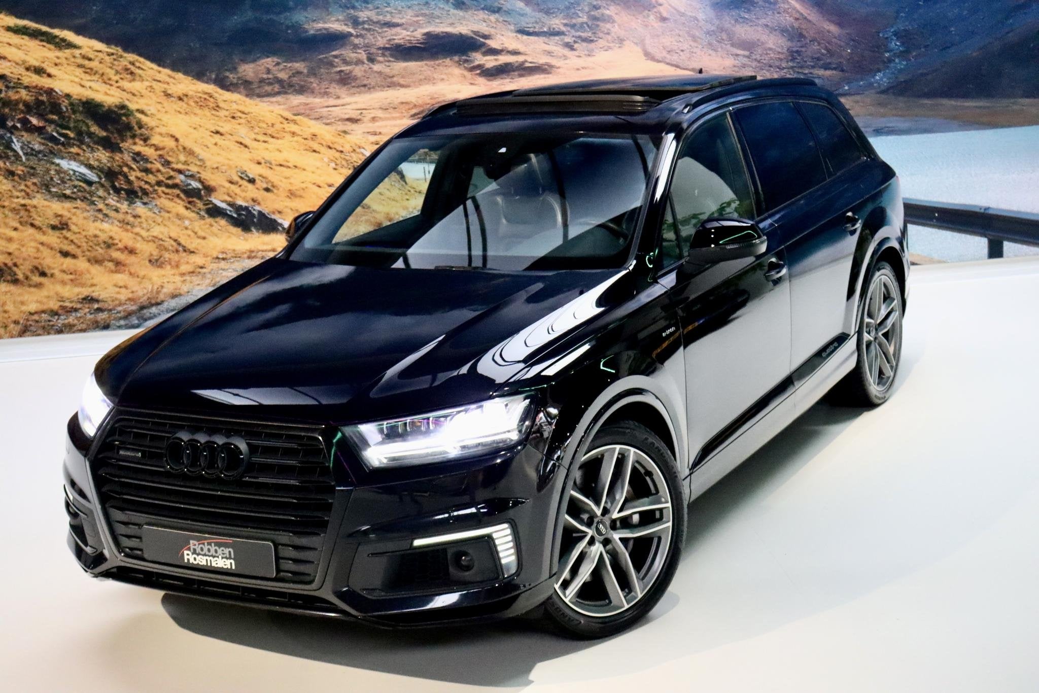 Audi Q7 3.0 TDI e-tron Q Sport PANO|TrkHK|NL|MATRIX, Auto's, Automaat, Gebruikt, 2420 kg, Zwart