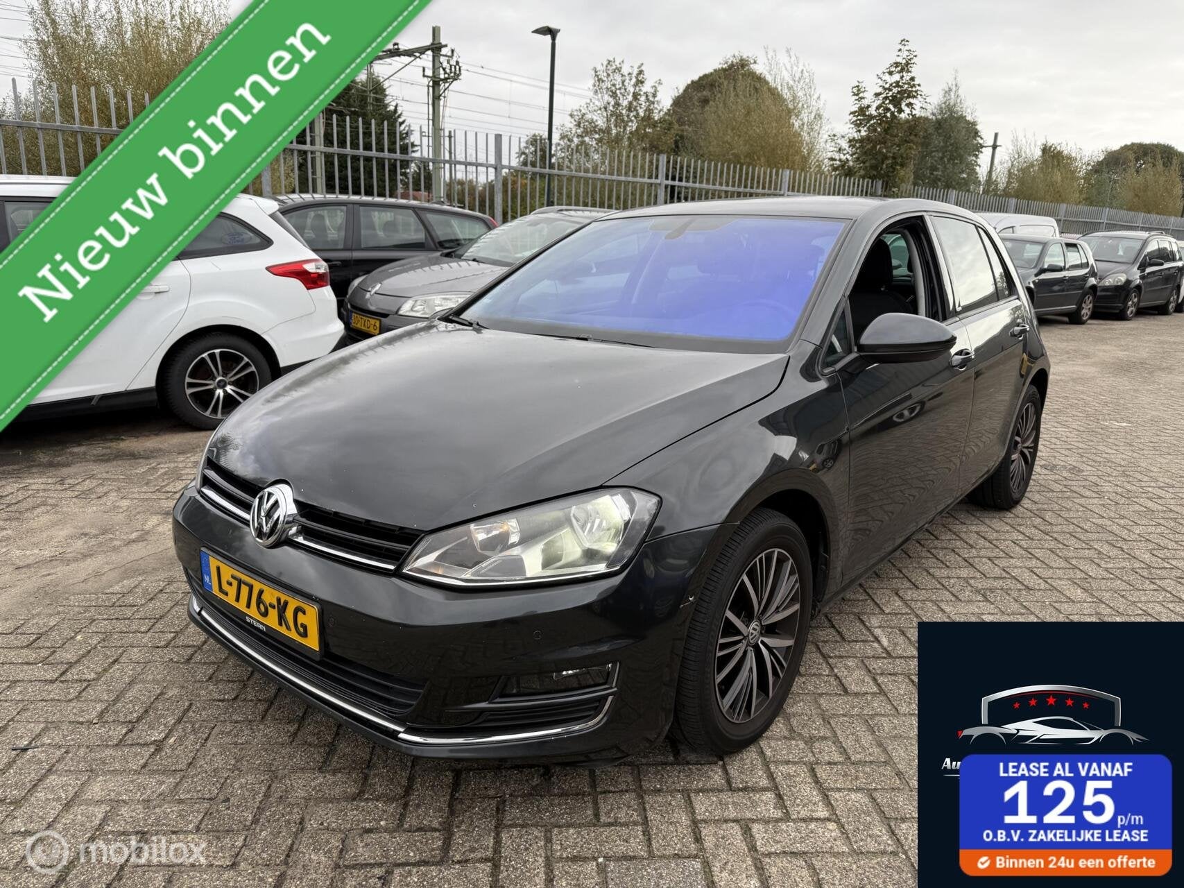 Volkswagen Golf 1.2 TSI Connected Series Gebruikerssporen, Auto's, Voorwielaandrijving, Stof, Gebruikt, 4 cilinders