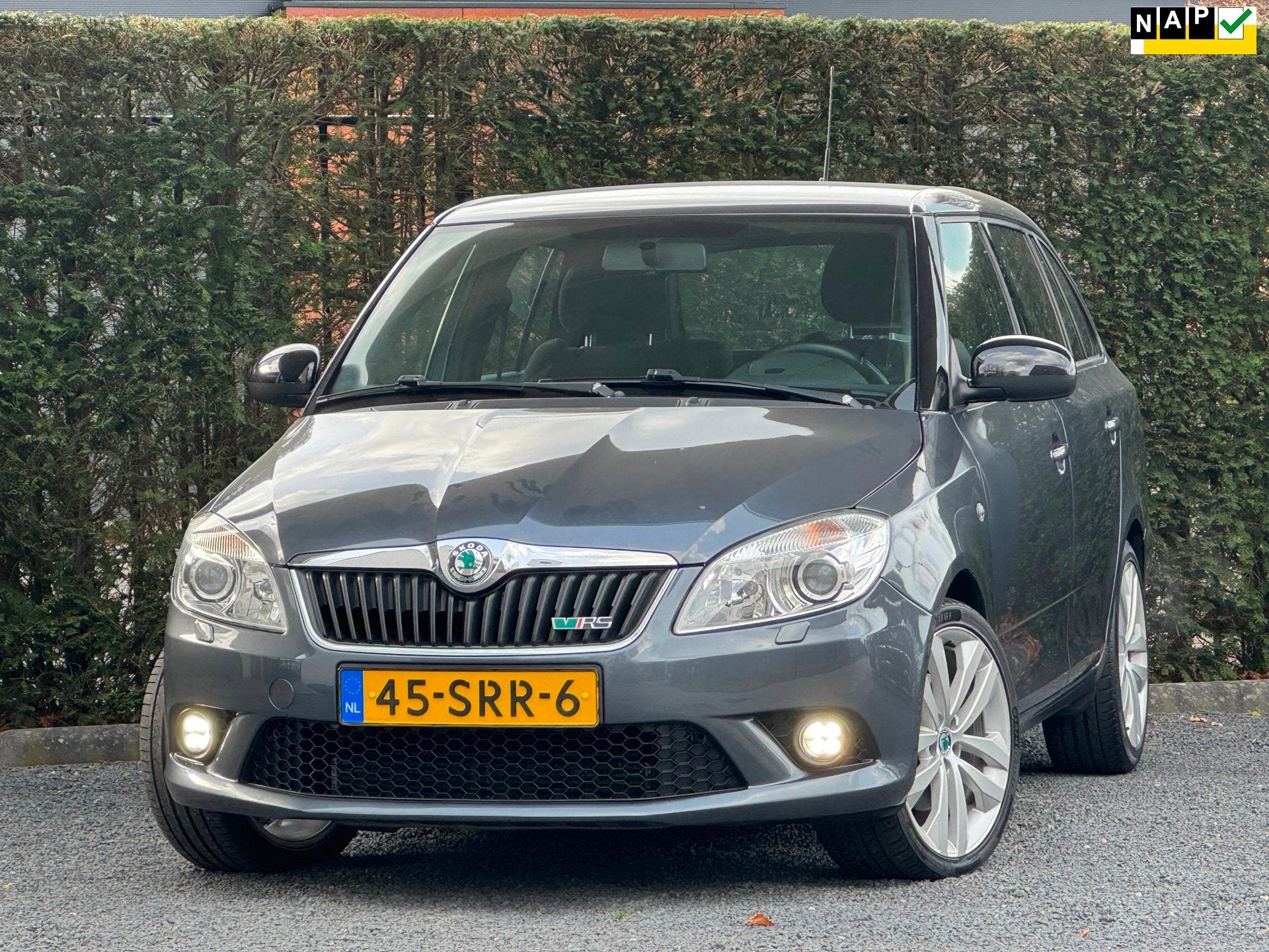 Skoda Fabia Combi 1.4 TSI RS | AUTOMAAT | CRUISE| RIJKLAAR!, Euro 5, Gebruikt, 4 cilinders, Origineel Nederlands