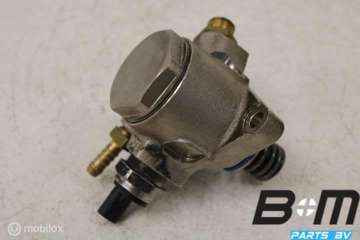 Brandstofpomp VW Passat B8 04E127026BH, Gebruikt