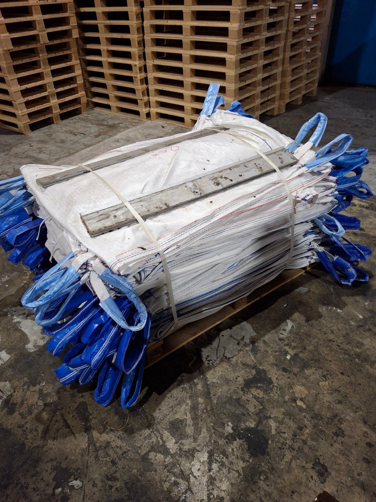 Big Bag 1 kuub voor sloop- of tuinafval, Ophalen