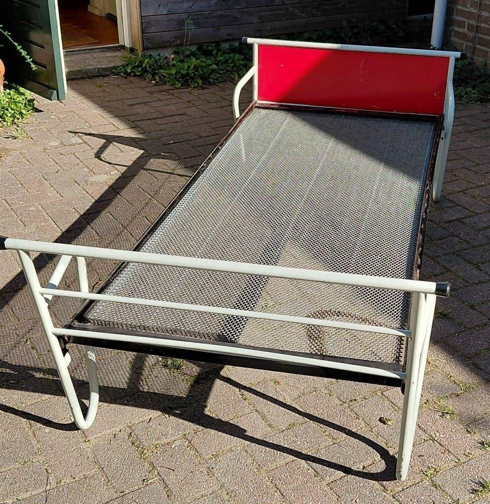 vintage eenpersoons spiraalbed, Huis en Inrichting, Ophalen, Gebruikt, Eenpersoons, 190 cm of minder
