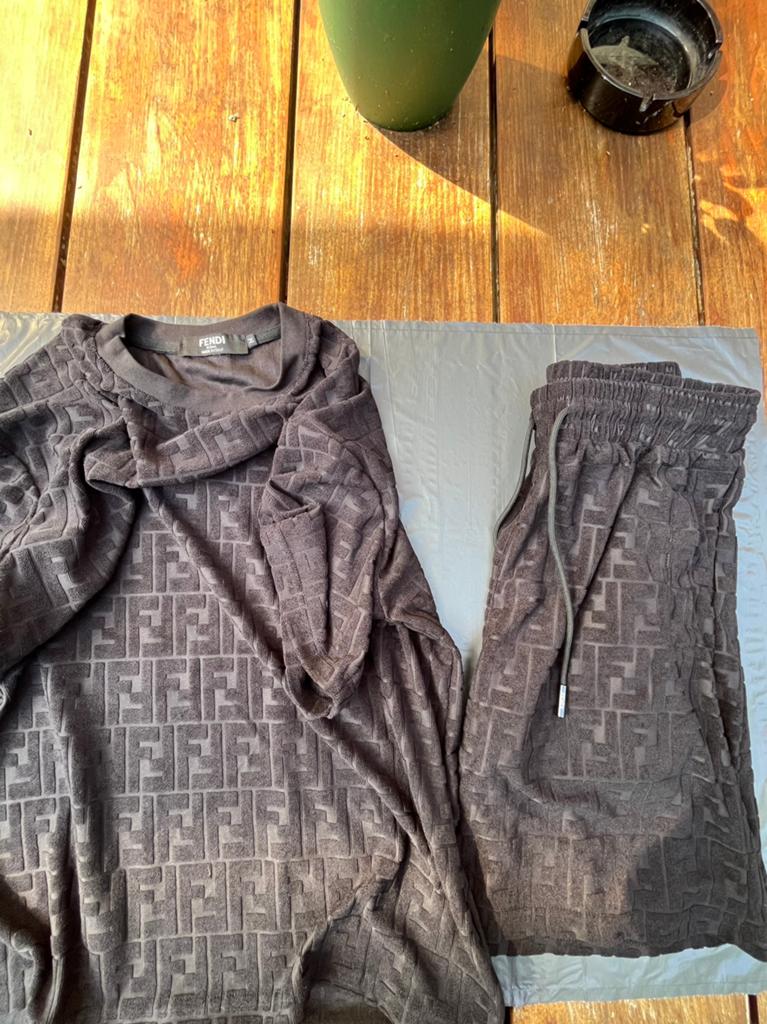 Fendi setje, Maat 48/50 (M), Zwart, Overige typen, Nieuw