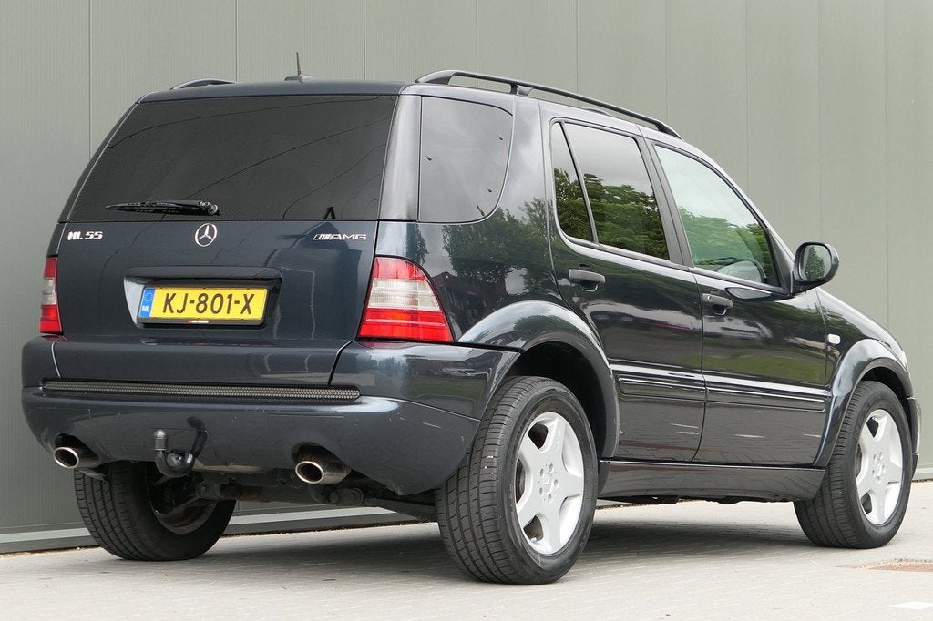 Mercedes-Benz M-klasse AMG 55 V8 Youngtimer Trekhaak Schuifd, Auto's, Mercedes-Benz, Automaat, Gebruikt, Blauw, 347 pk