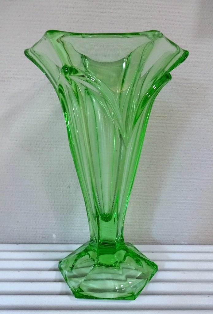 Art Deco Boheems uranium persglazen vaas: jaren '20 / '30, Ophalen of Verzenden