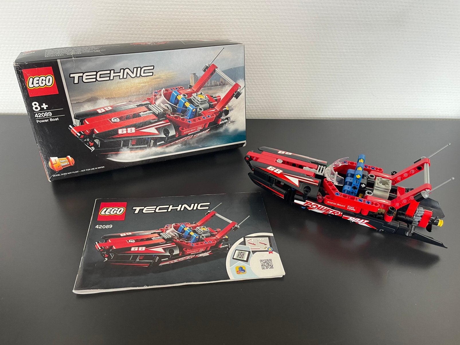 Lego Technic 42089 Power Boat, Ophalen of Verzenden, Zo goed als nieuw, Technic, Complete set
