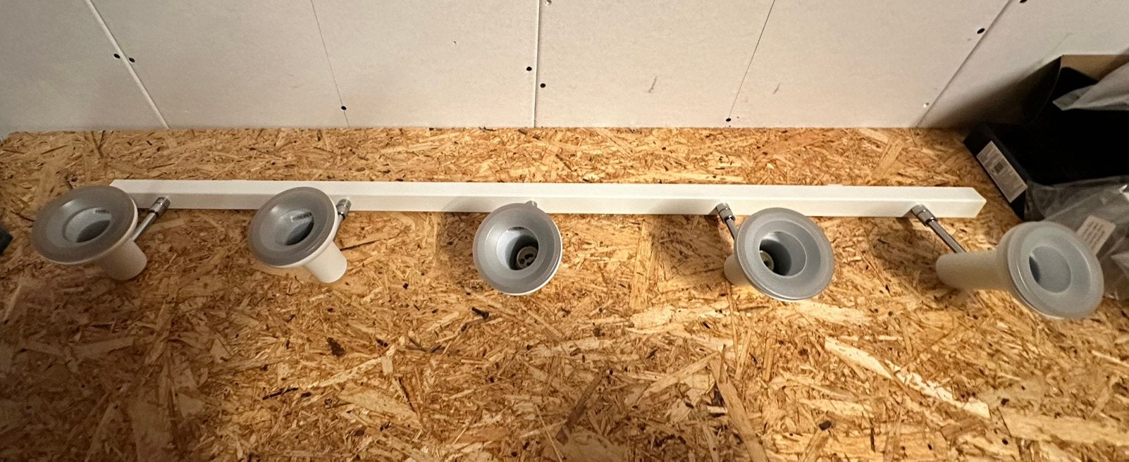 IKEA STRATOSFÄR Plafondspot met 5 spots, wit, Ophalen, Verstelbaar, Overige lichtbronnen, GU10