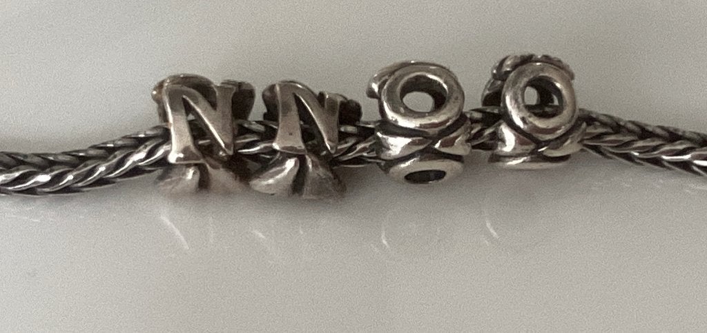 Trollbeads Letter N en O, Ophalen of Verzenden, Nieuw, Zilver, Trollbeads