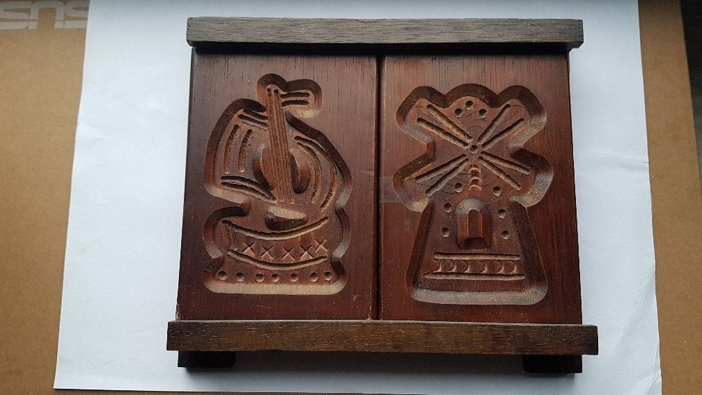 Antiek wandhangertje Molen en Schip, Ophalen of Verzenden