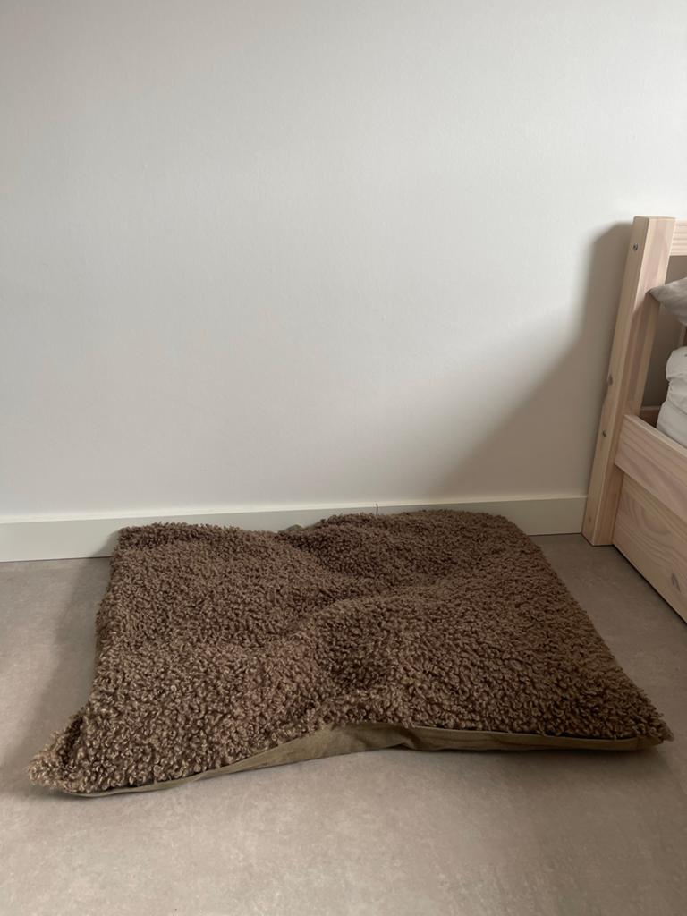 Zara home hondenmand hondenmatras bruin fluffy 2 stuks, Dieren en Toebehoren, Ophalen of Verzenden, Nieuw, Pluche