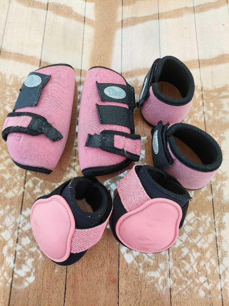 Beschermersset, roze, pony, harry's horse en qhp, Dieren en Toebehoren, Rijden, Ademend, Gebruikt, Ophalen of Verzenden