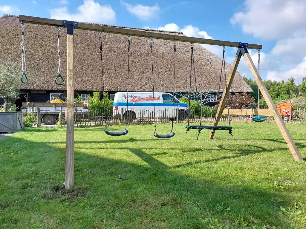 stevige HOUTEN SCHOMMEL ophalen of laten leveren, Ophalen, Nieuw, Schommel