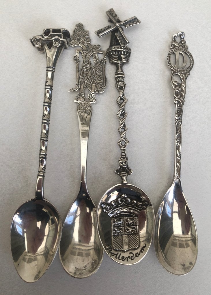 Lot - 4 zilveren lepeltjes, Ophalen of Verzenden, Zilver