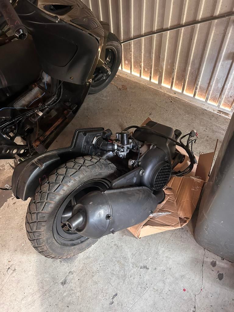 Skr blok 125cc, zonder koppeling lagers!, Ophalen, Zo goed als nieuw, Benzine, Overige modellen