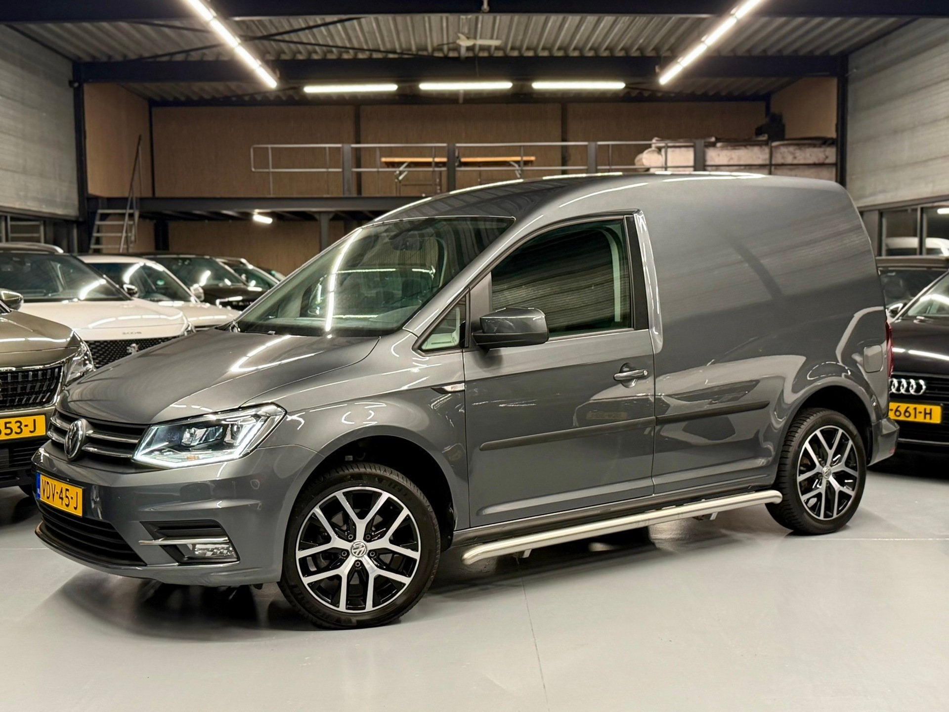 Foto 12 van Volkswagen Caddy 2.0 TDI L1H1 BMT Exclusive Edition DSG l Le