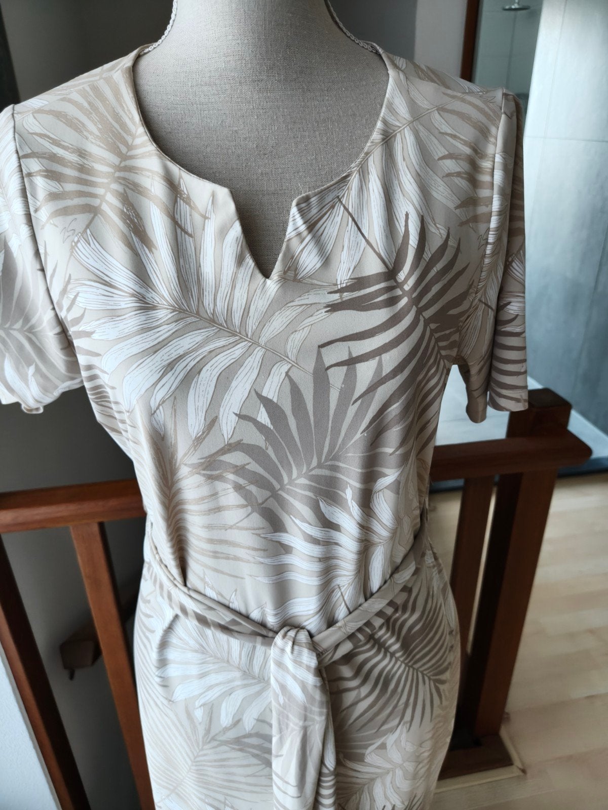 ZOSO travelstof jurk M, Kleding | Dames, Maat 38/40 (M), ZOSO, Beige, Ophalen of Verzenden