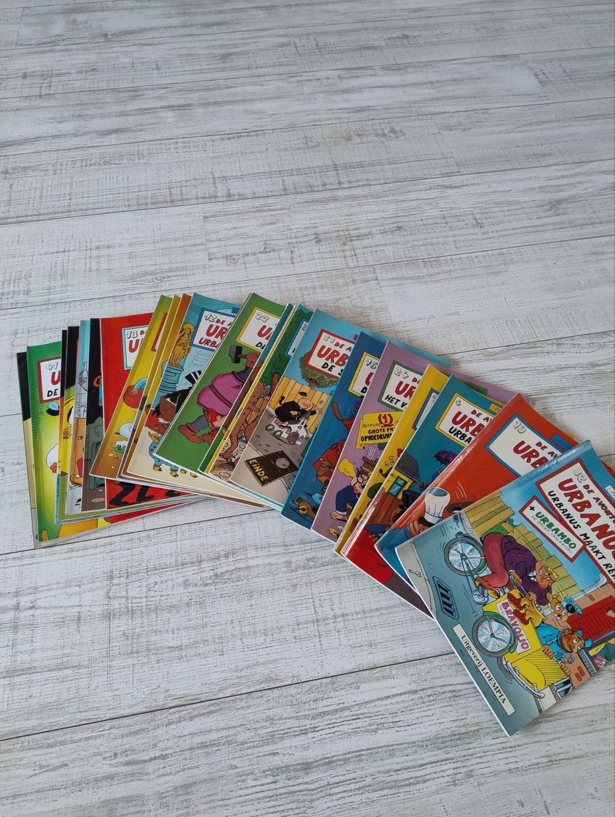23 Urbanus strips in nieuwstaat, Meerdere stripboeken, Ophalen of Verzenden, Zo goed als nieuw