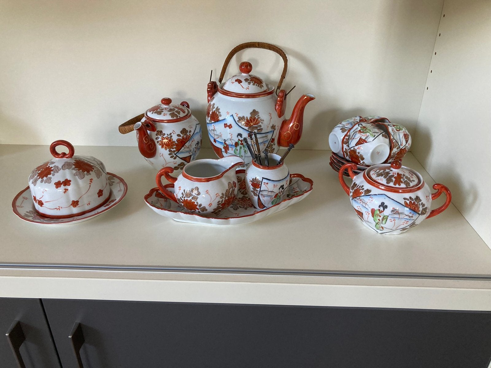 44 delig servies met oosters motief, Antiek en Kunst, Antiek | Servies compleet, Ophalen