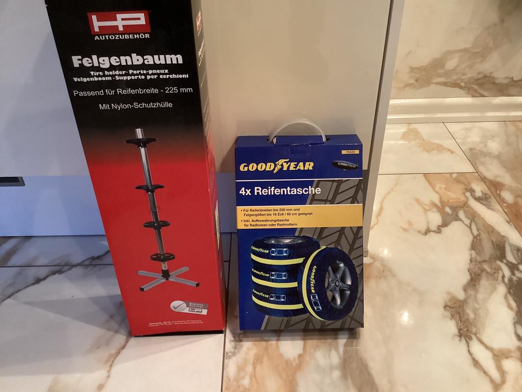 Velgenboom autobanden standaard met hoezen 225mm, Ophalen, Nieuw