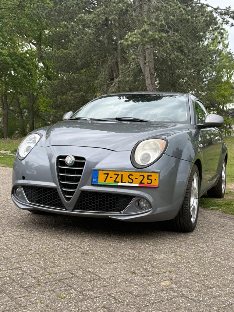 Alfa Romeo MiTo 1.4 16V 2009 Grijs, Voorwielaandrijving, 1055 kg, 49 €/maand, Overige kleuren