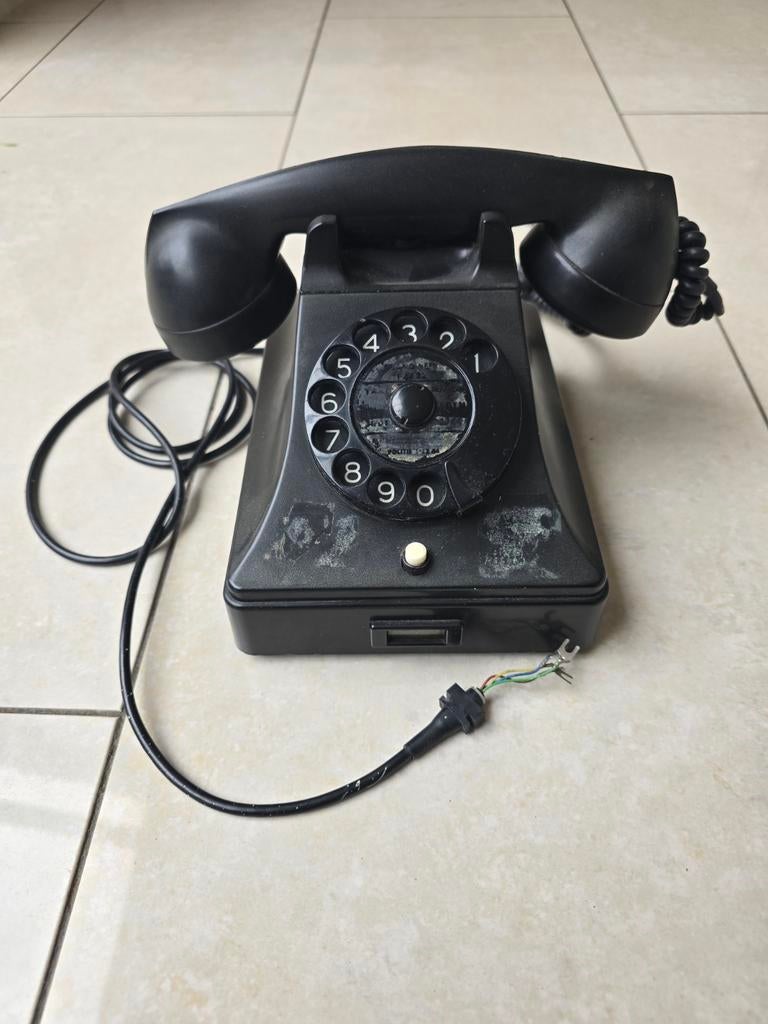 Vintage Bakeliet Draaischijf Telefoon - Goede Staat, Telecommunicatie, Vaste telefoons | Handsets en Draadloos, Ophalen of Verzenden