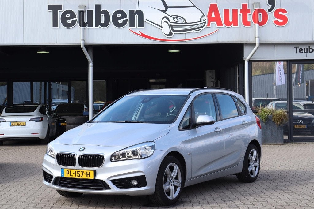BMW 2-serie Active Tourer 218i Executive Climate control, Cr, Auto's, BMW, 1345 kg, Gebruikt, Euro 6, Origineel Nederlands