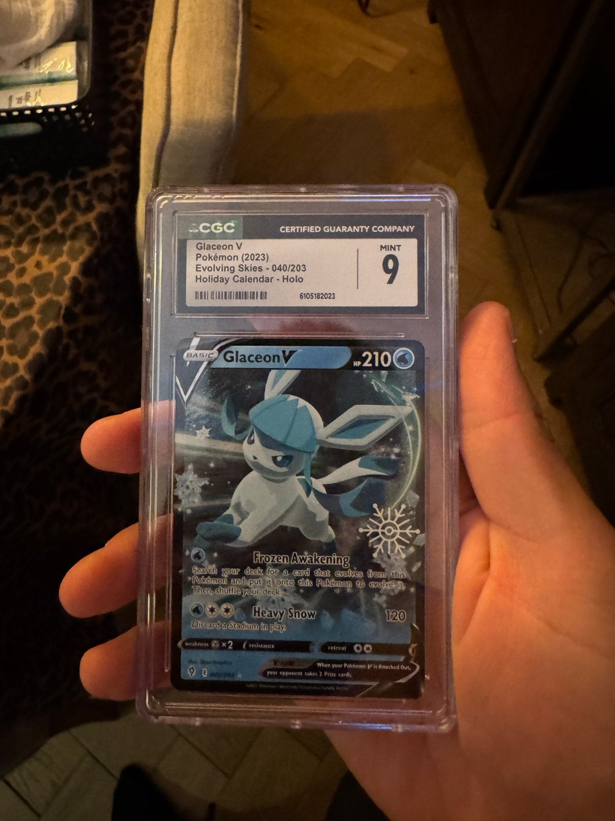 Glaceon V Pokémonkaart CGC Mint 9 Evolving Skies Holo, Ophalen of Verzenden, Nieuw, Losse kaart