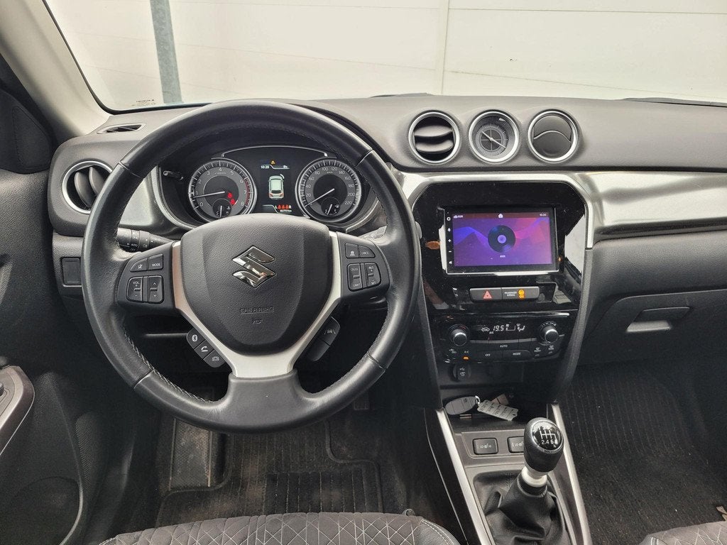 Suzuki Vitara 1.4 Boosterjet Style Smart Hybrid | Trekhaak |, Auto's, Suzuki, Gebruikt, 4 cilinders, Blauw, 49 €/maand