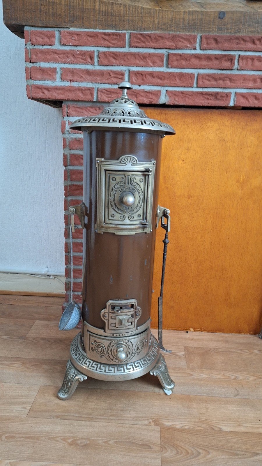 Antieke potkachel, Huis en Inrichting, Ophalen, Gebruikt, Hout, Houtkachel