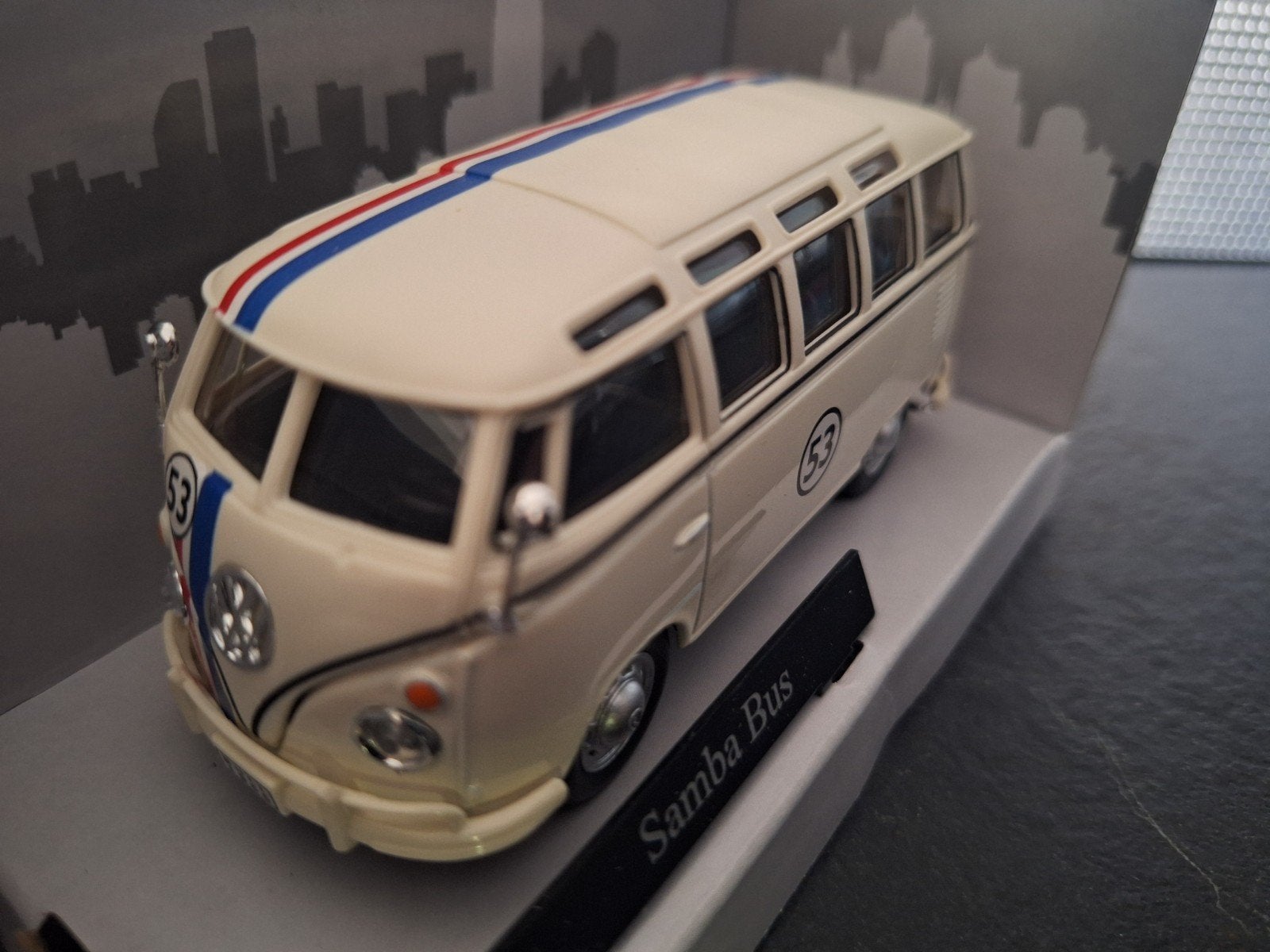 Volkswagen T1 Samba bus Herbie 53 Schaal 1:43, Overige merken, Auto, Nieuw, Cararama