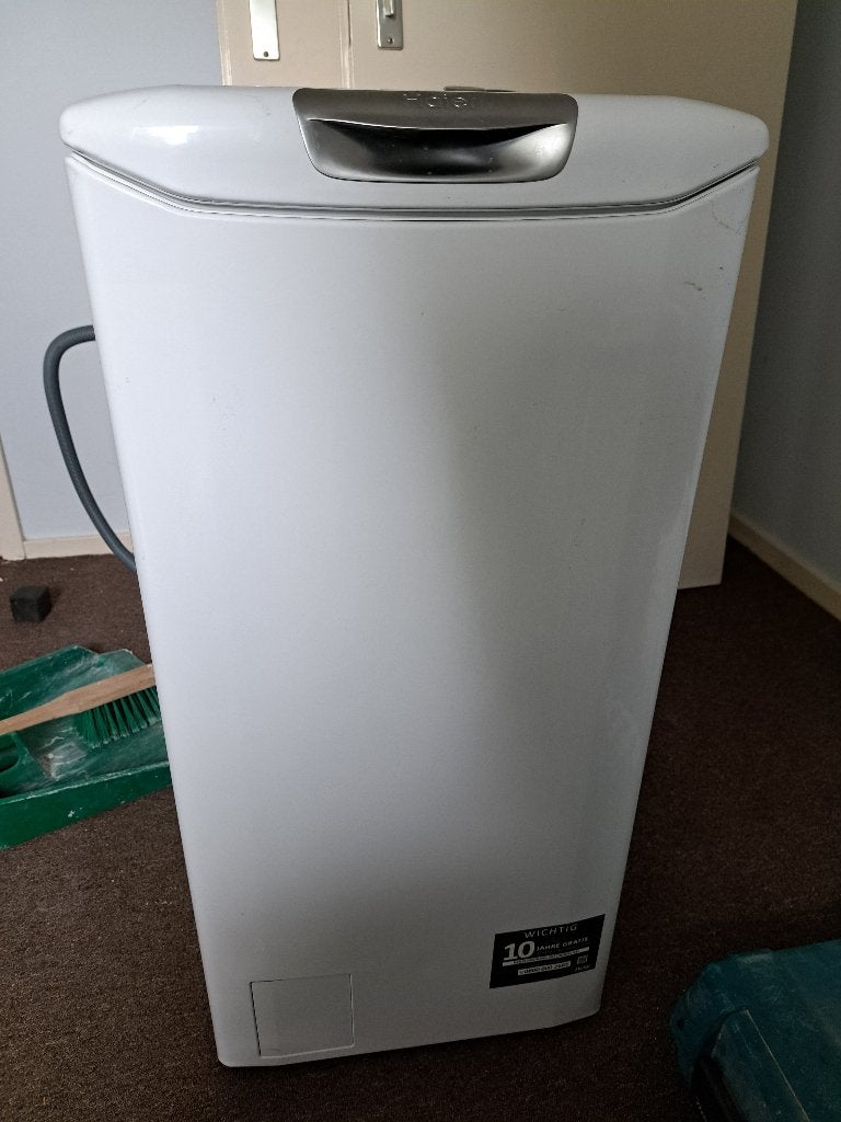Wasmachine Bovenlader Haier 8kg, Ophalen, 1200 tot 1600 toeren, Gebruikt, Wolwasprogramma