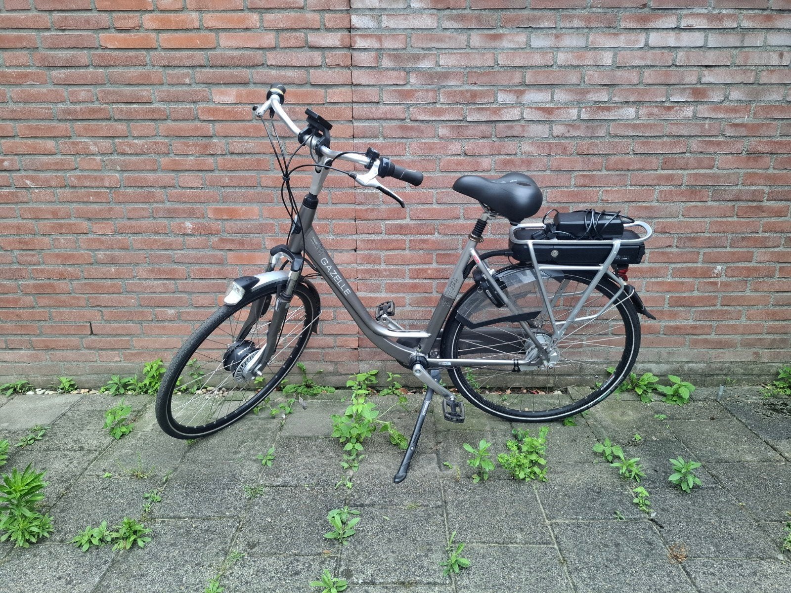 Mooie gazelle Orange Comfort elektrische damesfiets, Fietsen en Brommers, Ophalen, Zo goed als nieuw, 51 tot 55 cm, 50 km per accu of meer