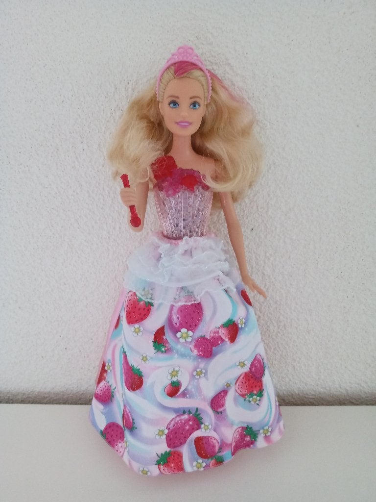 Barbie Dreamtopia Sweetville Princess DYX28, Ophalen of Verzenden, Gebruikt, Barbie