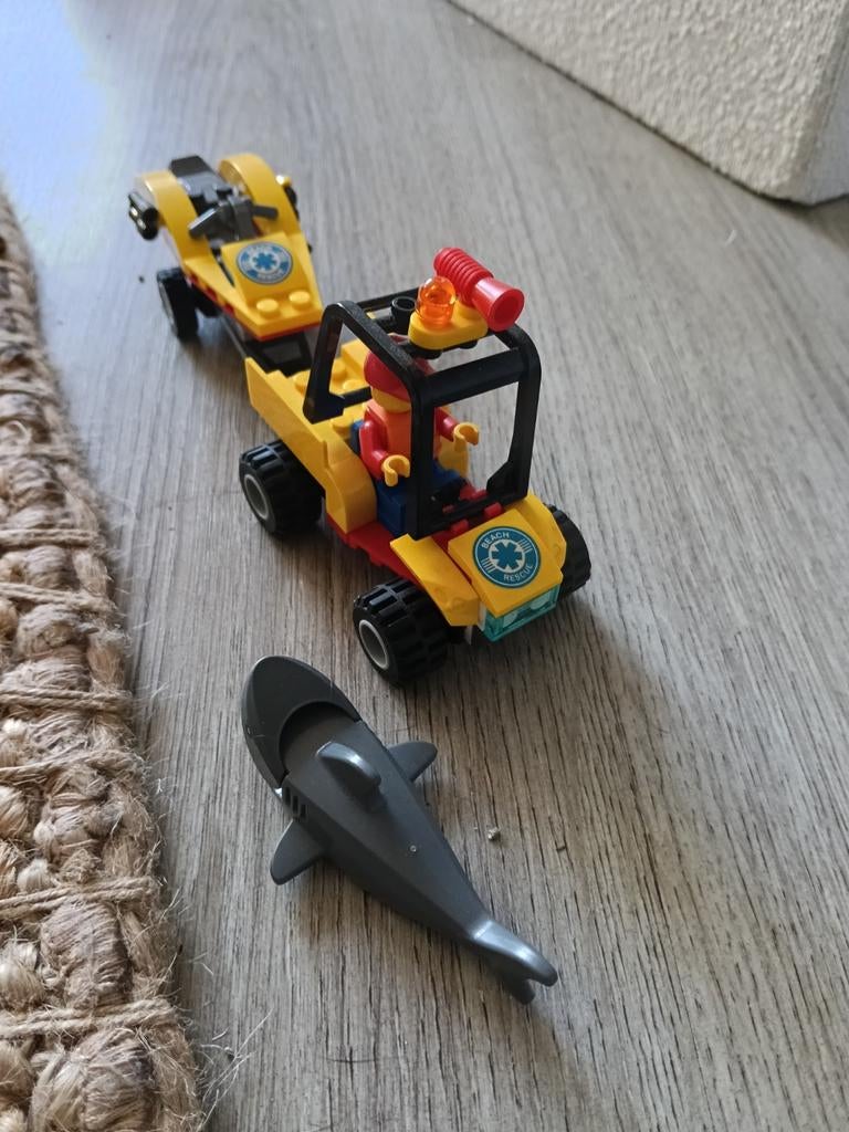 LEGO City Reddingsvoertuig met haai, Lego, Ophalen of Verzenden, Complete set, Compleet
