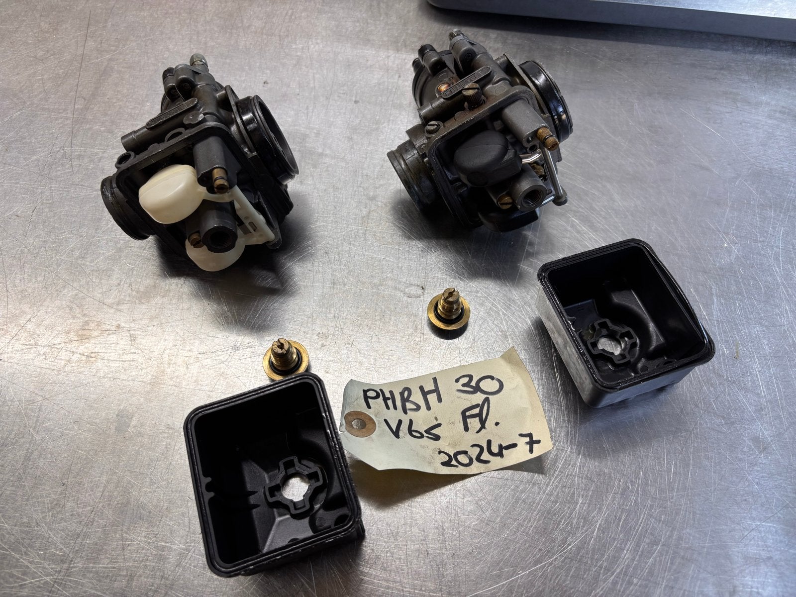 Dellorto PHBH 30 Moto Guzzi V65 Carburateurs (Set van 2), Motoren, Ophalen, Gebruikt