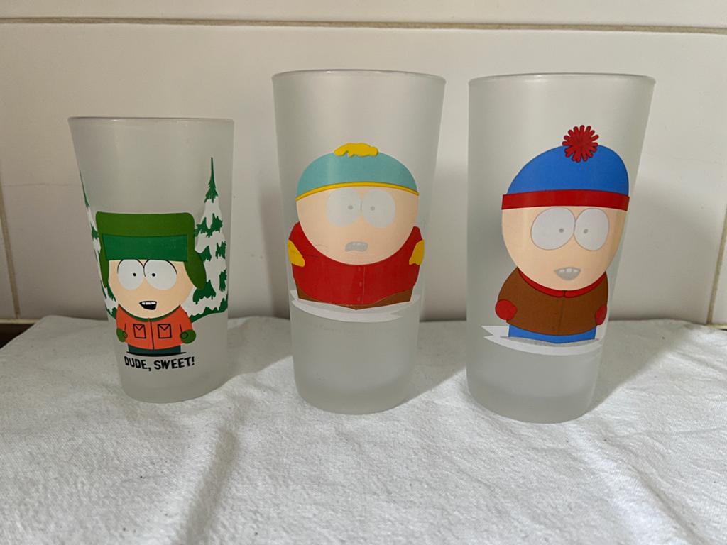 3 glazen South Park, Verzamelen, Glas en Borrelglaasjes, Ophalen, Zo goed als nieuw, Bierglas