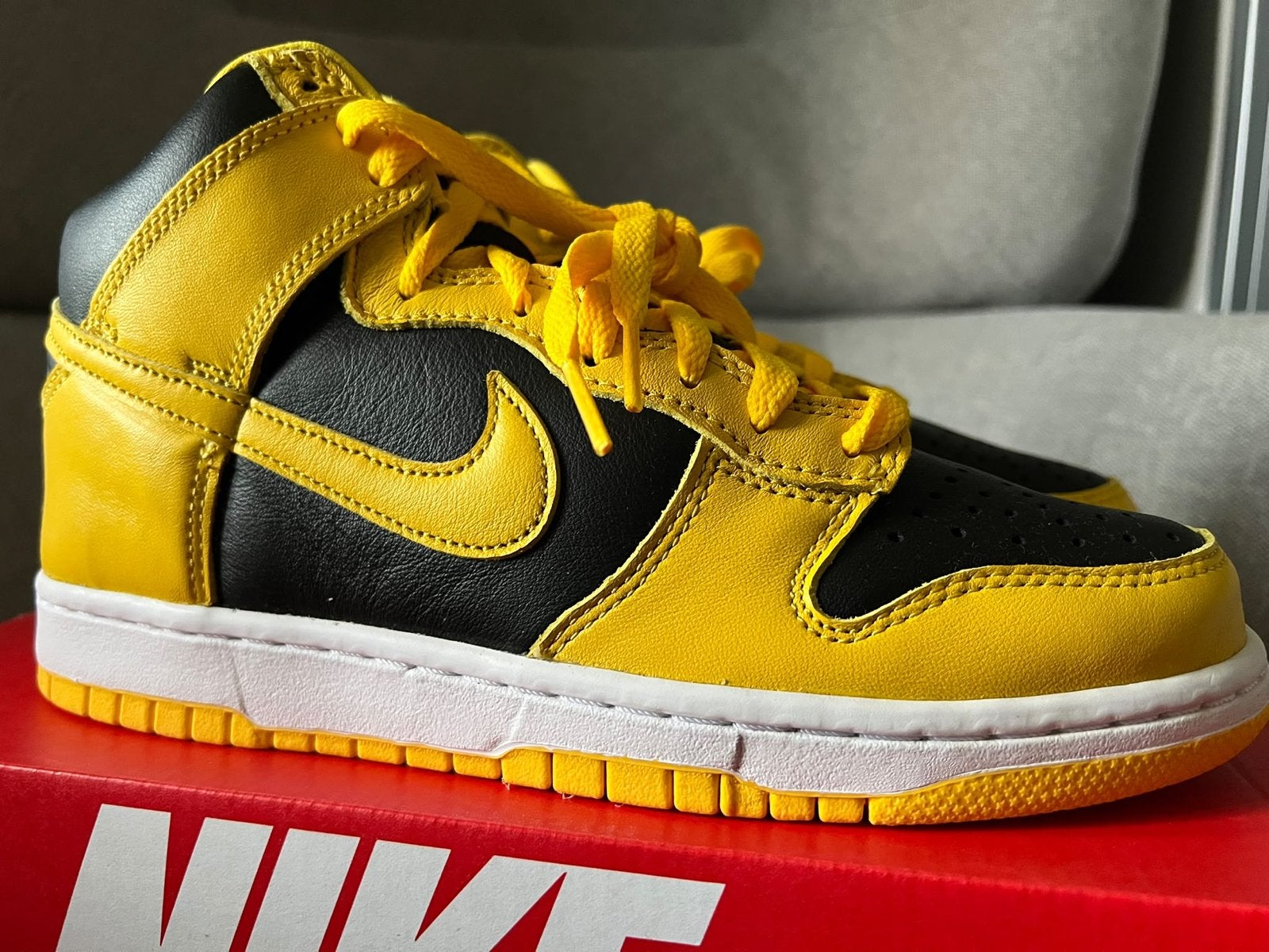 NEW Nike Dunk High SP Varsity Maize (2020) - MAAT 40, Zwart, Nieuw, Ophalen of Verzenden, Sneakers of Gympen