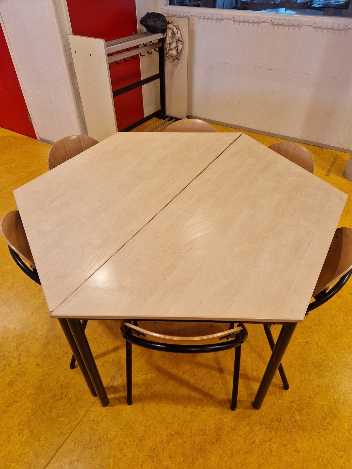 Hexagonale tafel (2 delen) met 6 stoelen, Gebruikt, 200 cm of meer, 50 tot 100 cm, Vijf personen of meer