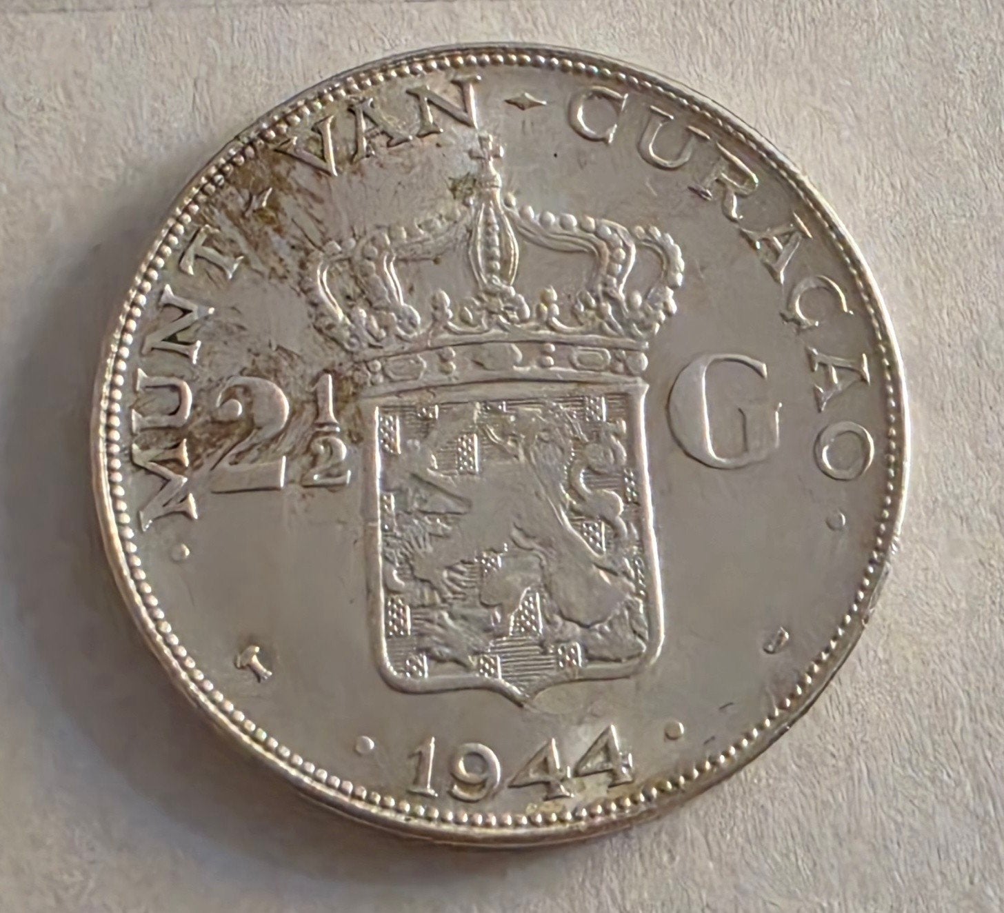 Curacao zilveren rijksdaalder 1944. Zeldzaam, Postzegels en Munten, Munten | Nederland, Ophalen of Verzenden, Koningin Wilhelmina